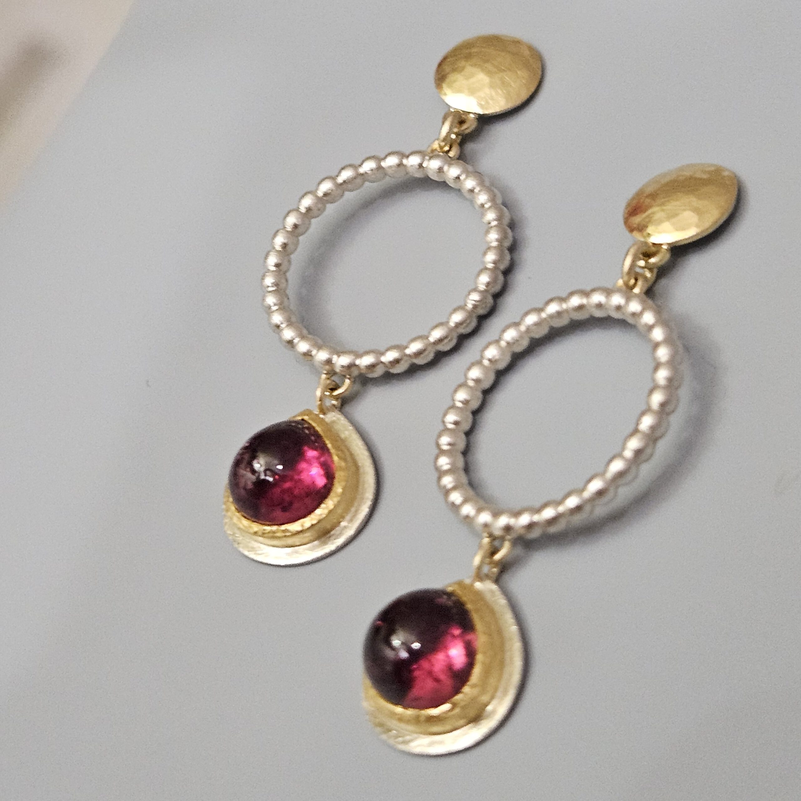 Turmalin-Tropfen Ohrschmuck in Feingold, /750 Gold und Silber – Bild 5